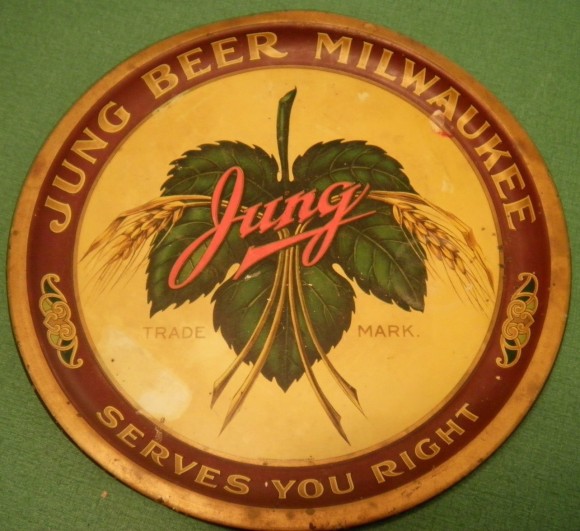 Jung Beer Milwaukee with Leaf